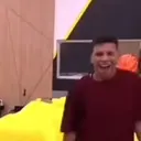 贴纸
